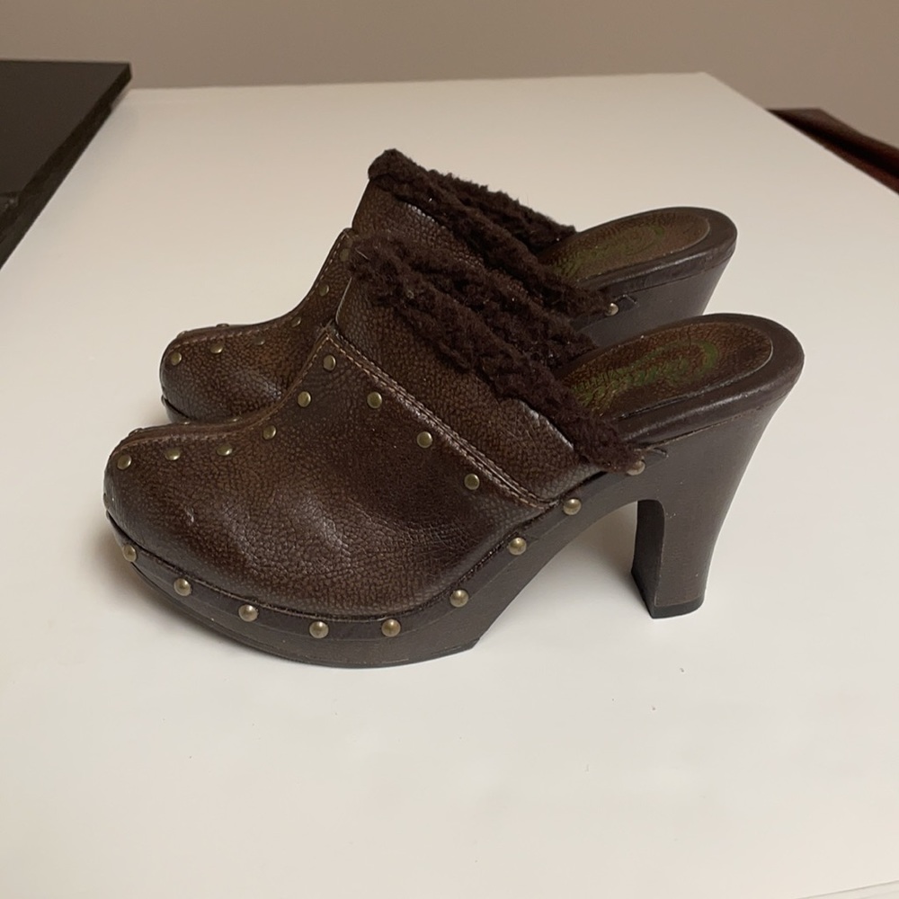 Candies Brown Clogs Size 6 - Picture 5 of 6